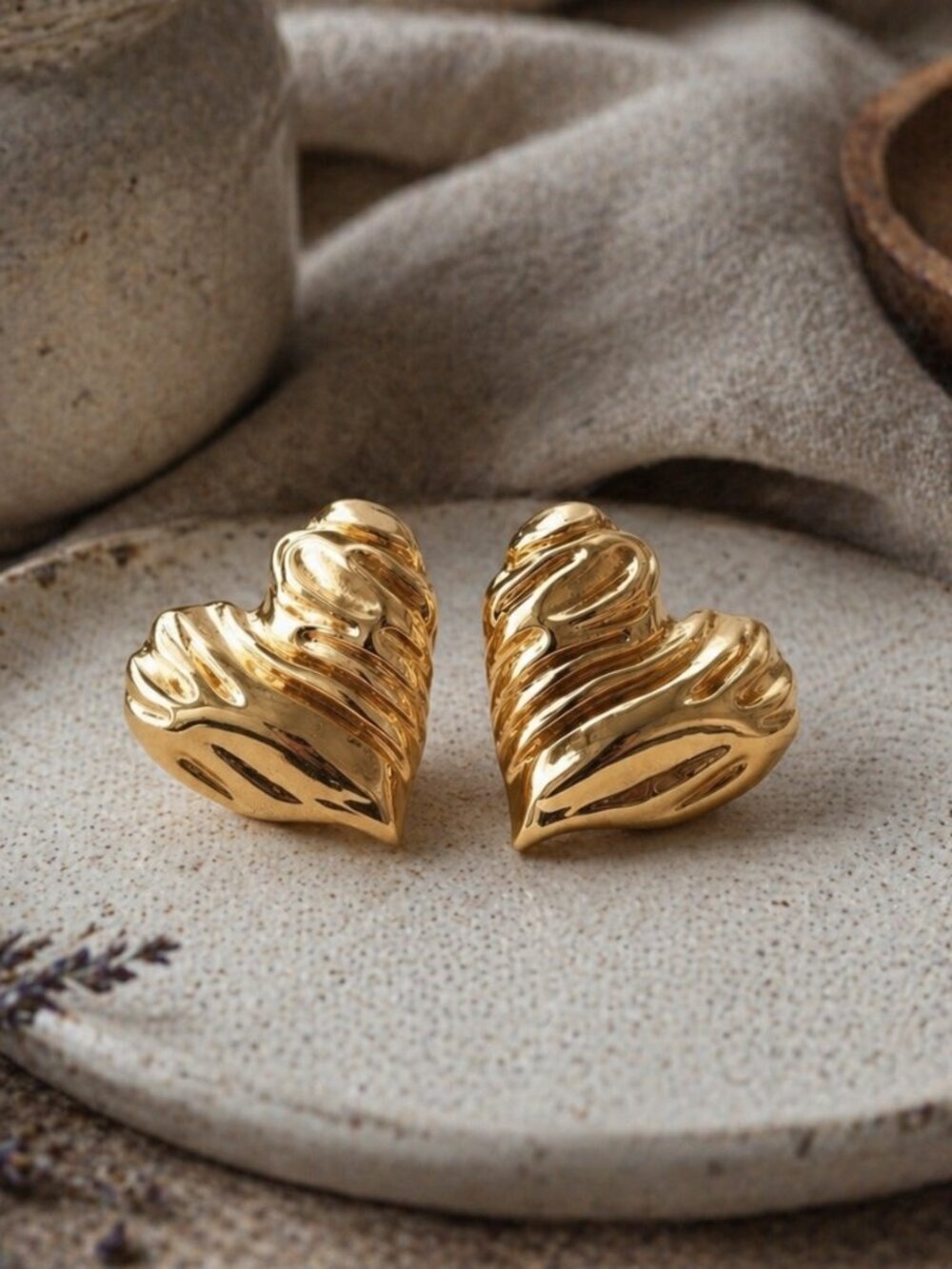 18K Gold Plated Stainless Steel Chunky Puffy Heart Statement Stud Earrings 0.5in